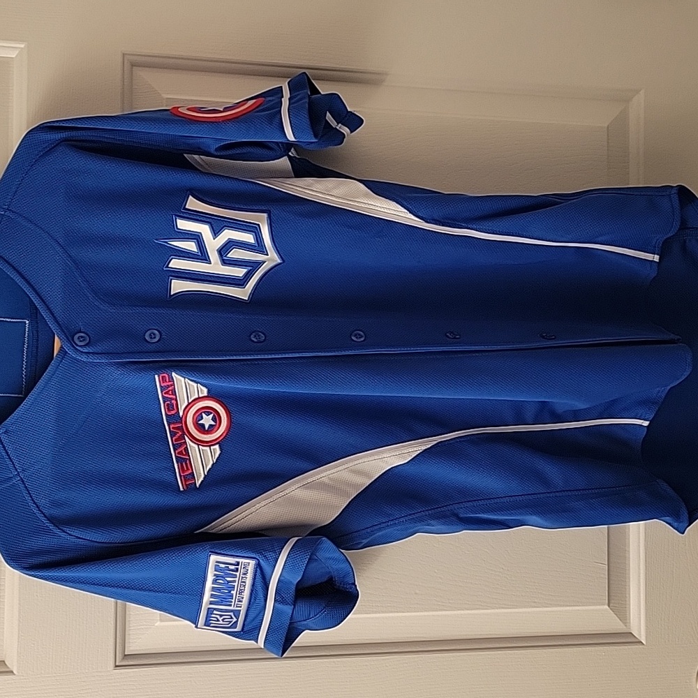 2019 South Korean Baseball jersey Team KT Wiz Marvel Captain America colab